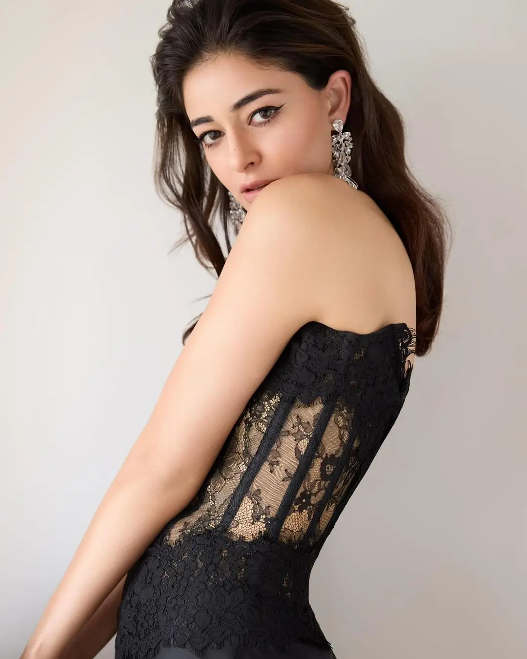 Hindi Actress Ananya Panday In Black Designer Lehenga Choli